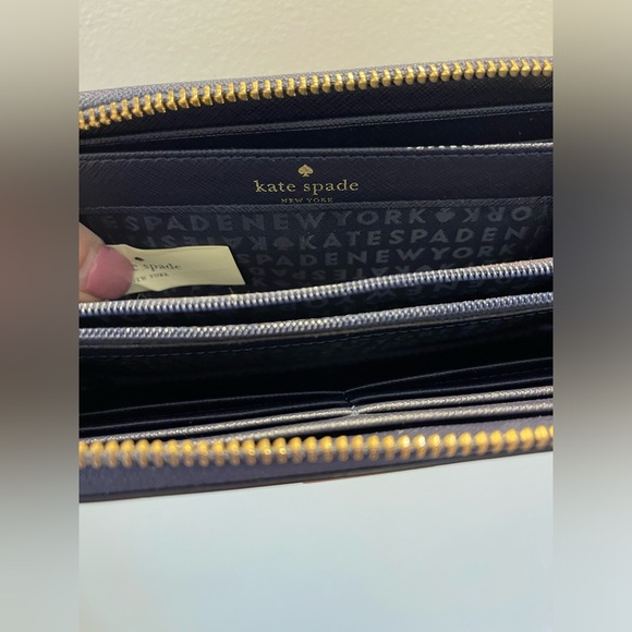 Kate Spade beauty. Gorgeous canvas. Multicolor zip wallet - Picture 11 of 16